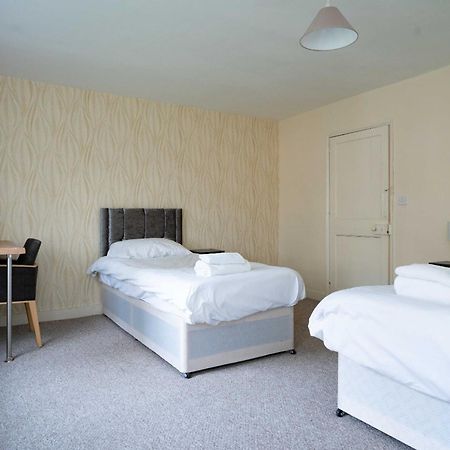Church Lane Apartments Boston Room photo